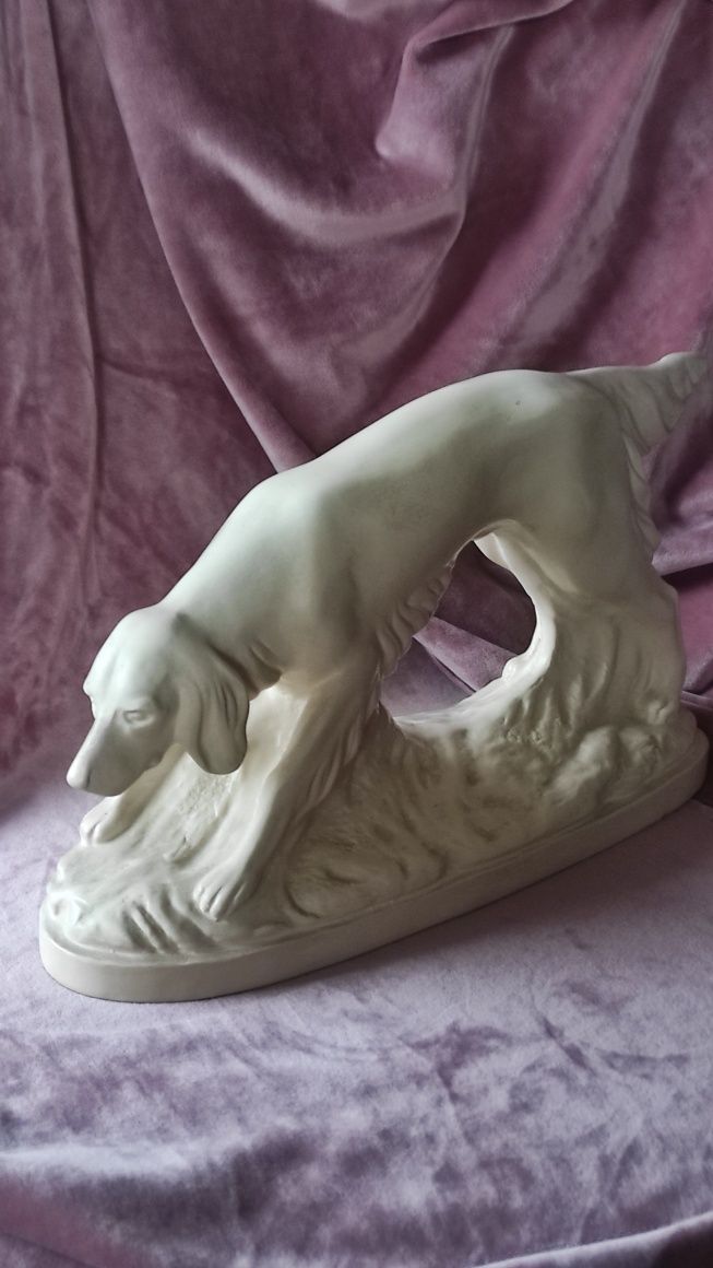 Pies myśliwski, Jihokera Bechyne. Duża 35/19 cm stara figurka z Czech.