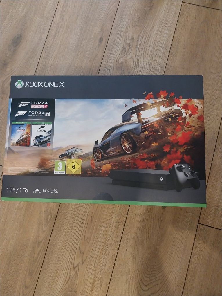 Xbox One x 1tb pudelko