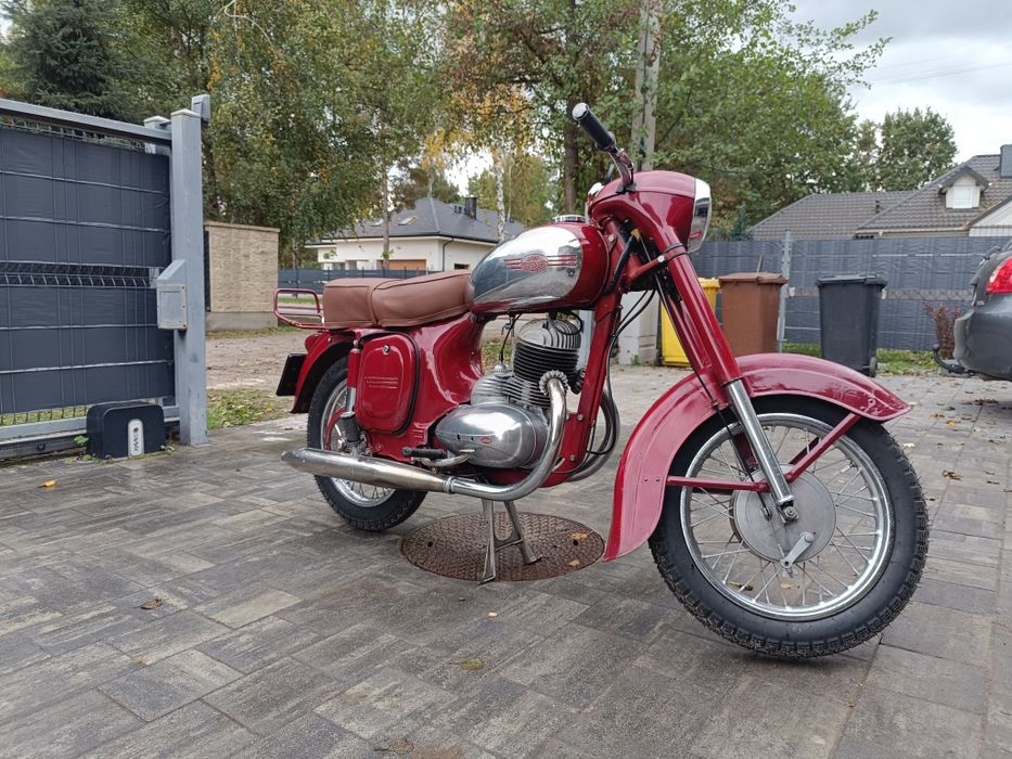Jawa 250 model 353