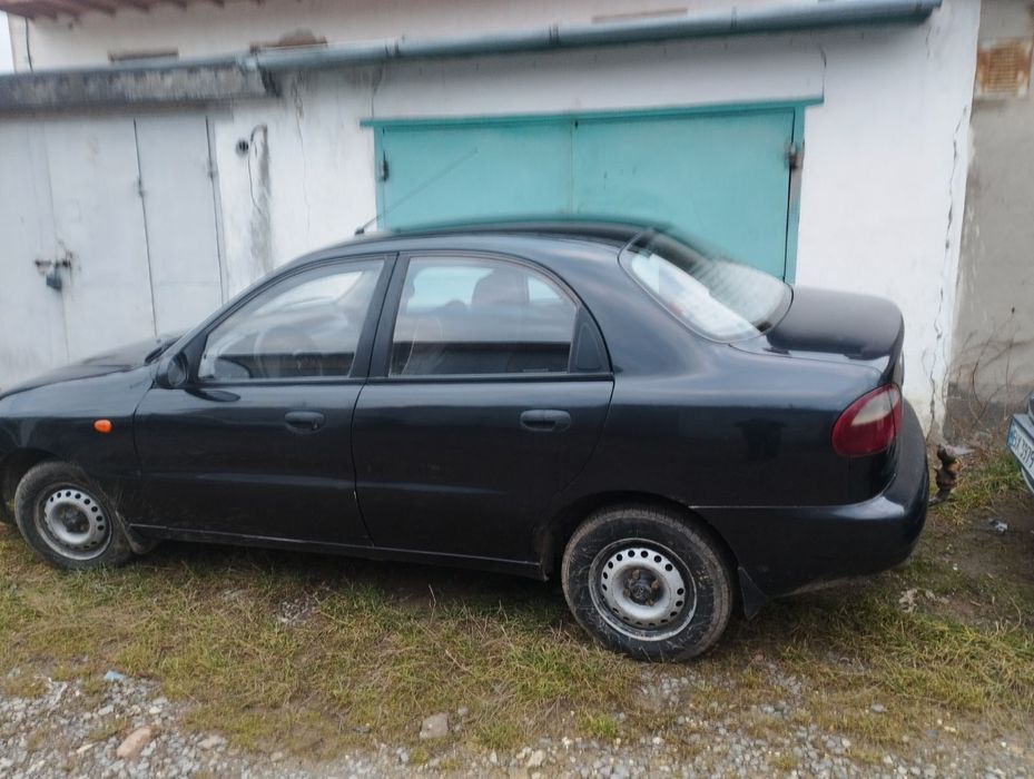 Авто Ланос у нормальному стані