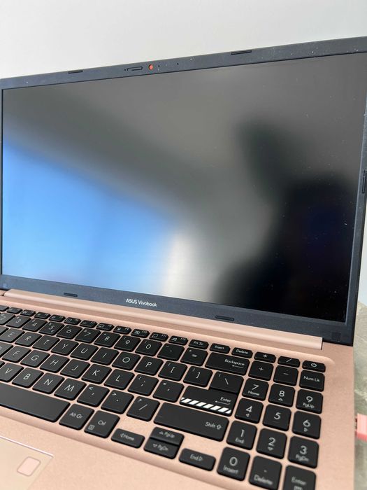 Laptop ASUS VivoBook 15