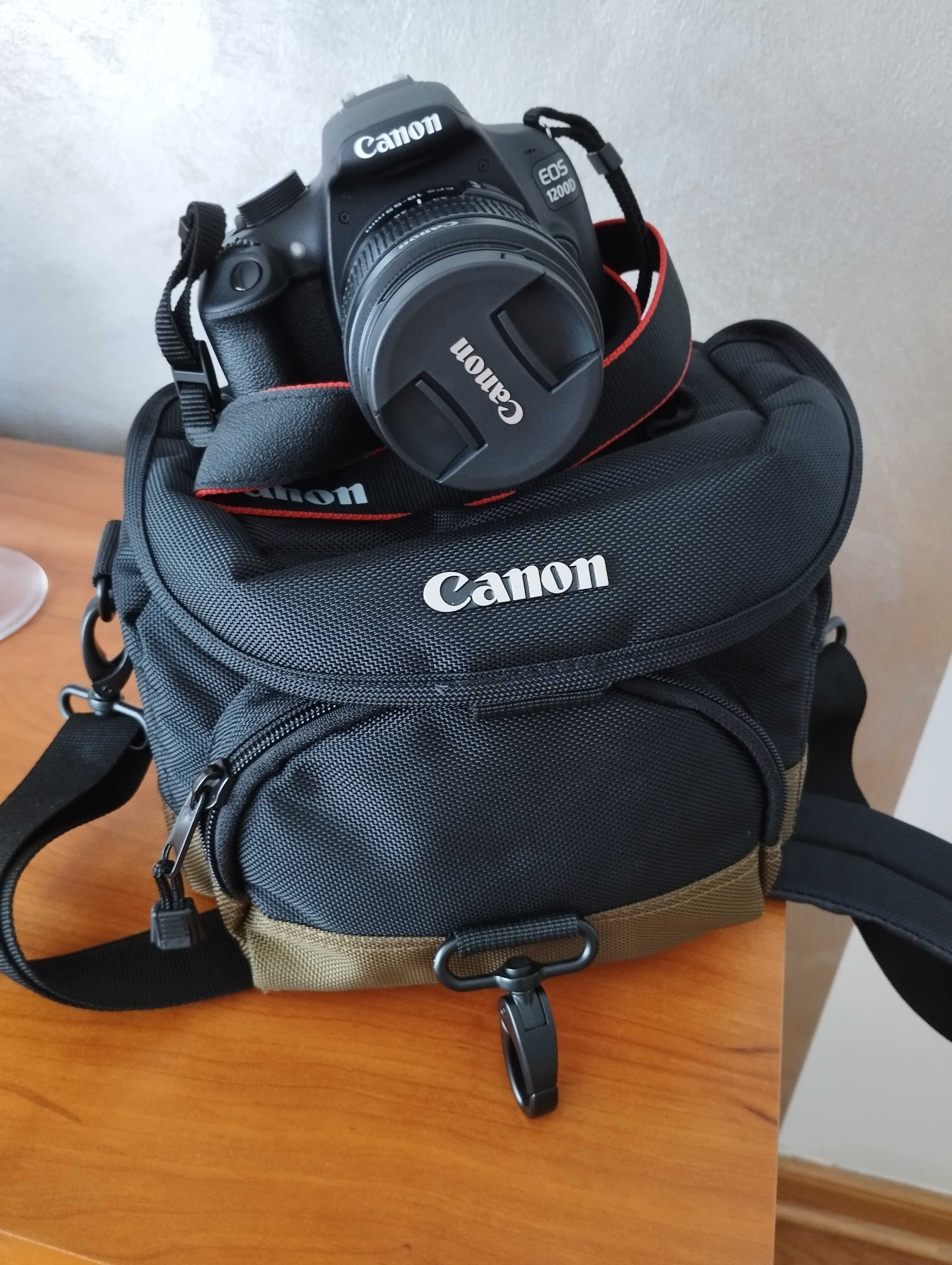 Câmara fotográfica Canon EOS 1200D e objetiva 18-55mm