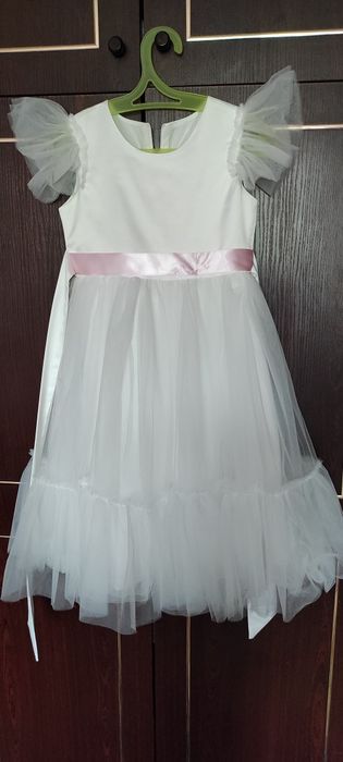 Платье на праздник, выпускной для маленькой принцессы