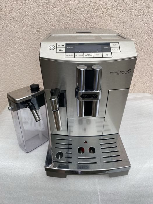 Кавомашина DeLonghi Primadonna S Cappuccino є Вибір Відмінний стан