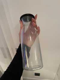 Butelka szklana na wodę karawka