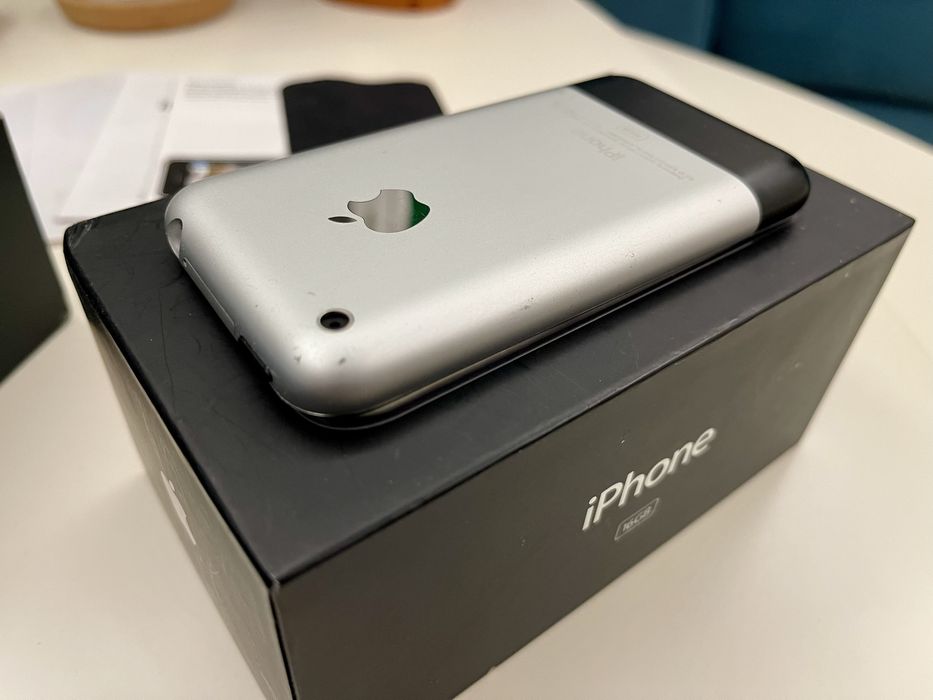 iPhone 2G 1G 1 generacja 16 GB zestaw