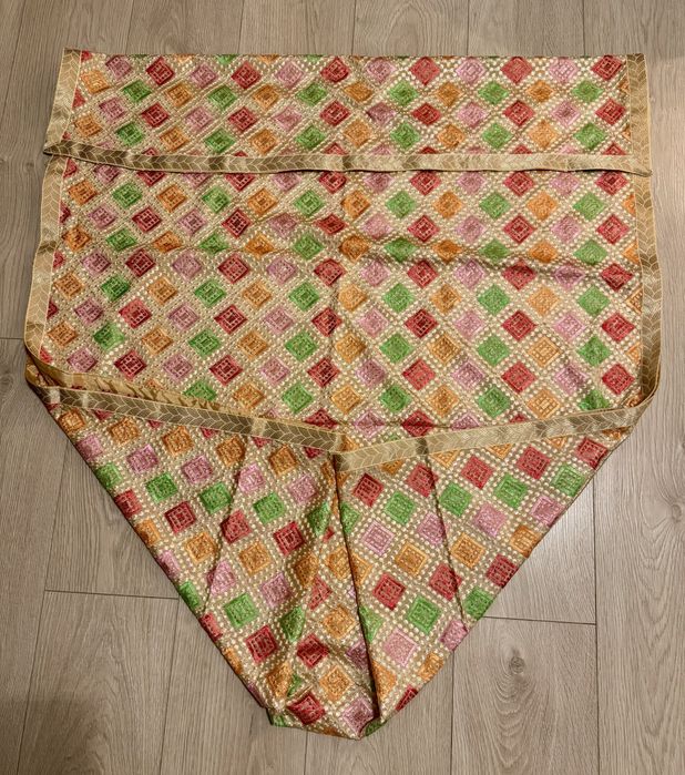 Indyjska narzuta lub chusta wymiary ok. 95cm x 225cm, rekodzieło