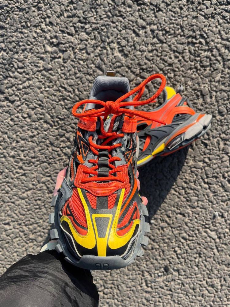 Balenciaga track 2 43