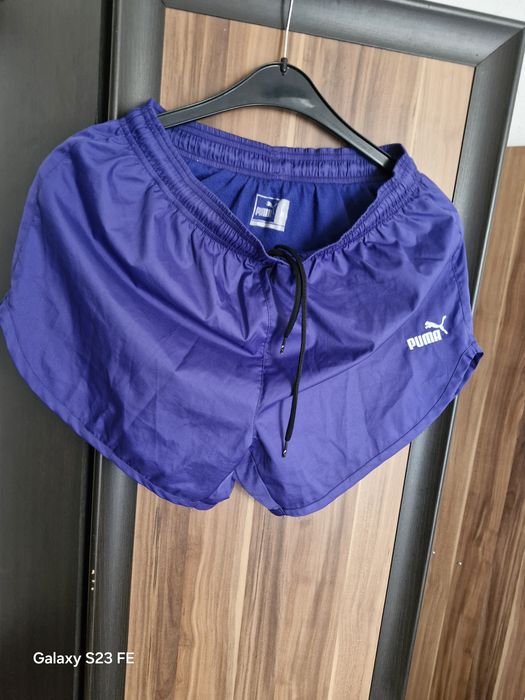 Spodenki krotkie damskie Puma rozmiar M stan idealny