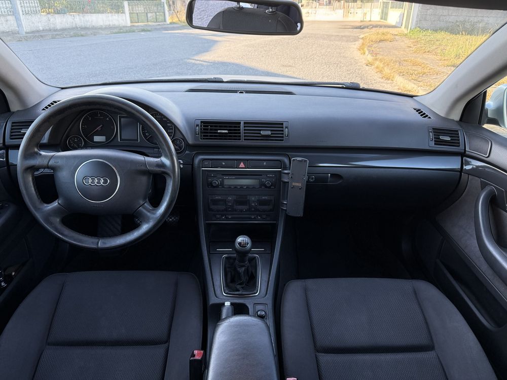 Audi A4 - 1.9 Tdi PD130