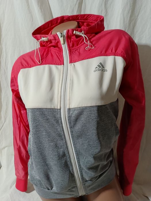 Подарую , віддам даром , в дар спортивна кофта жіноча XS