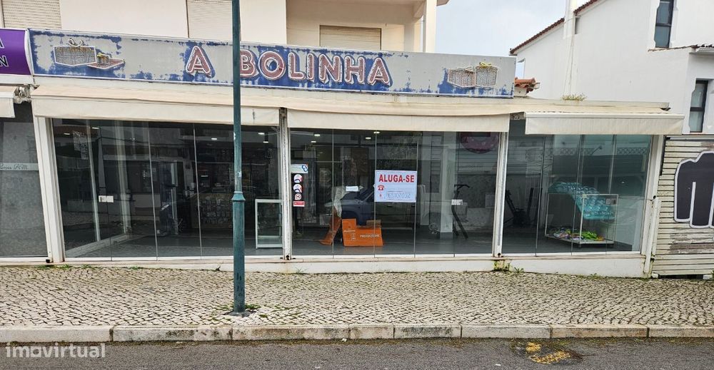 Restauração/Comercio com 225m2 em Avenida principal - Albufeira