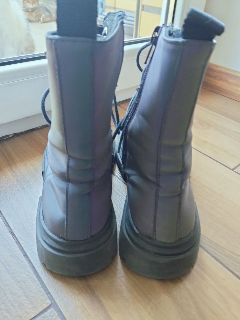 Buty glany holograficzne Zara 38