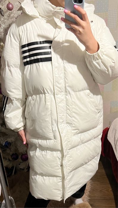 Курточка нова S-L