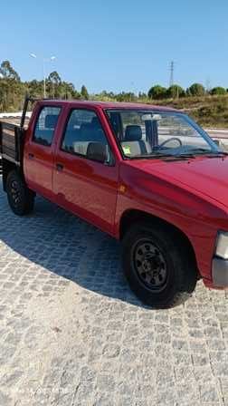 Nissan  4X4 Cabine Dupla
