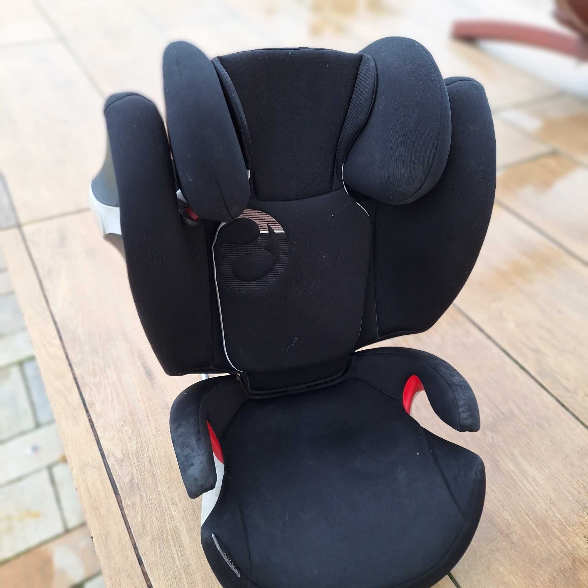 sprzedam fotelik samochodowy Cybex