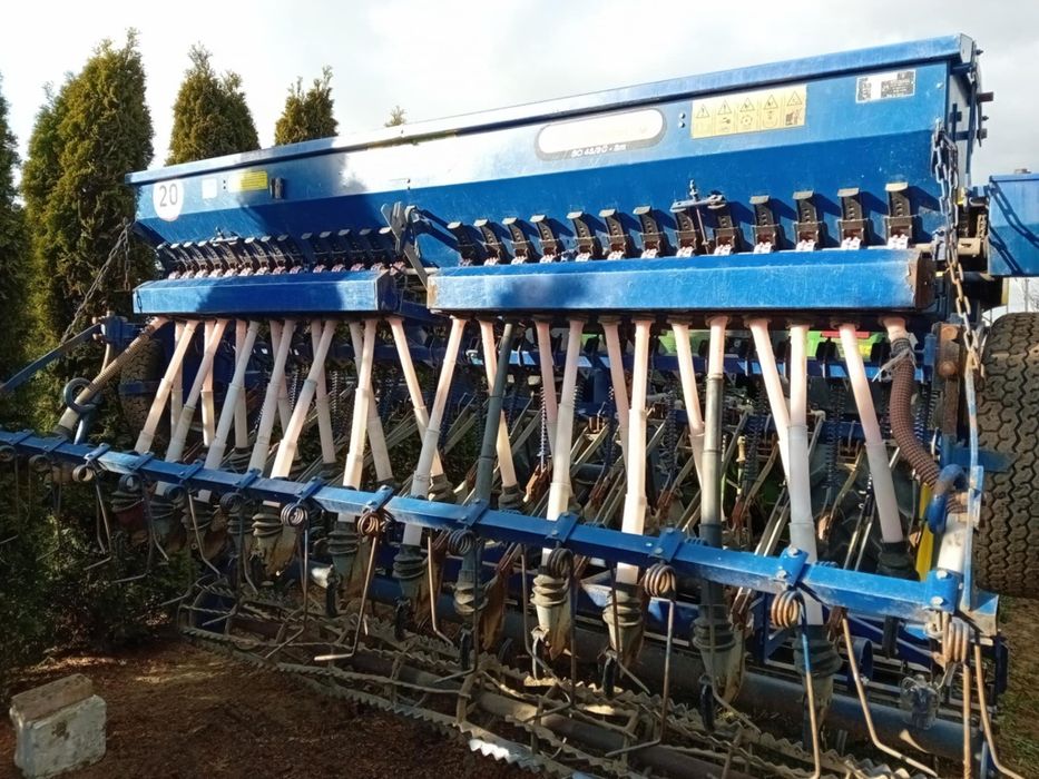 Agregat uprawowo-siewny 3m