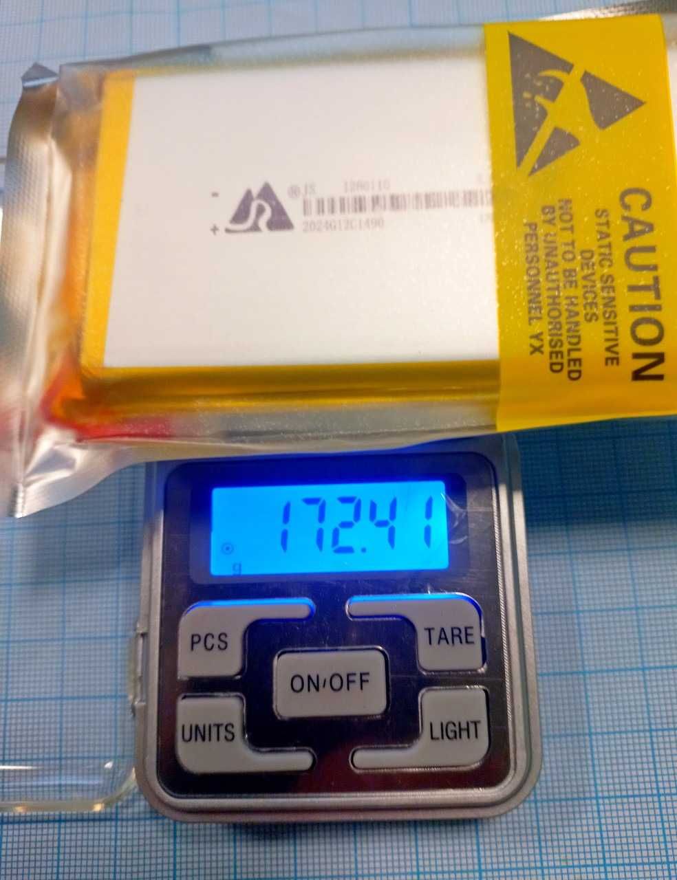 Универсальный аккумулятор 1260110 без защиты  PCM(Li-Pol 3.7В 9000mAh