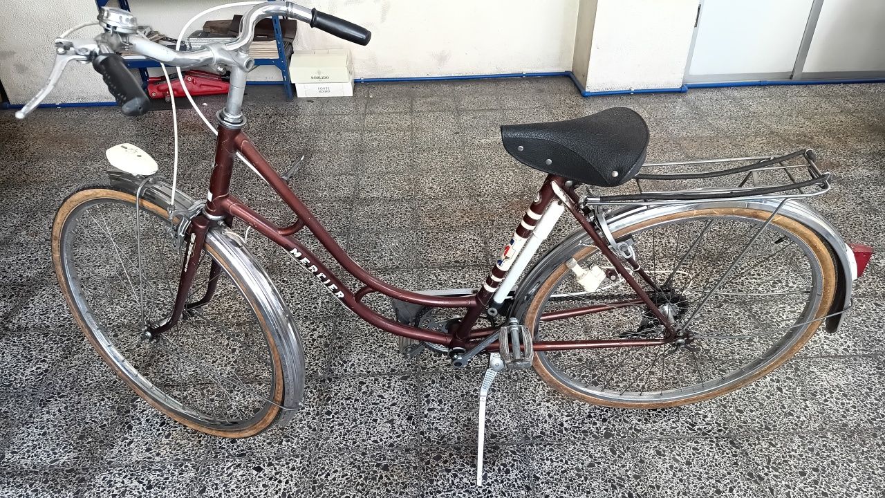 Bicicleta pasteleira Mercier