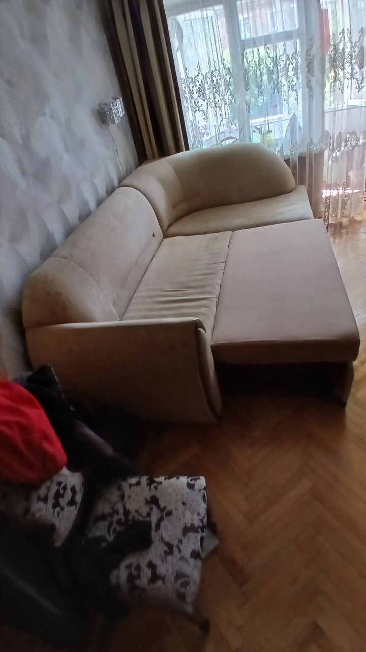 Кутовий диван ( уголок)