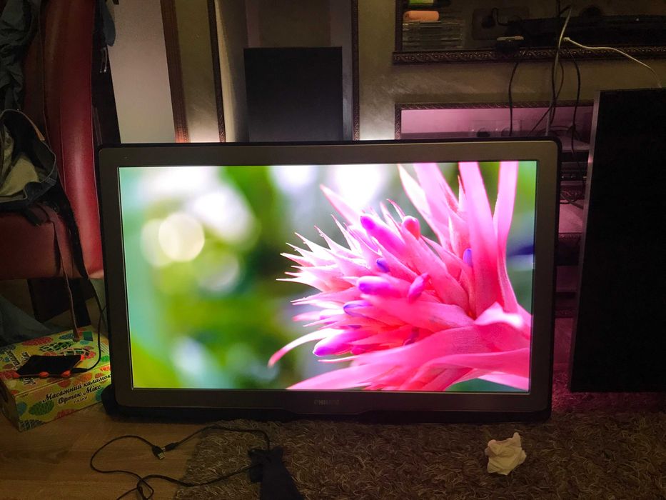PHILIPS 40PFL9704, FullHD,1920x1080, 3d, ambilight, 40''