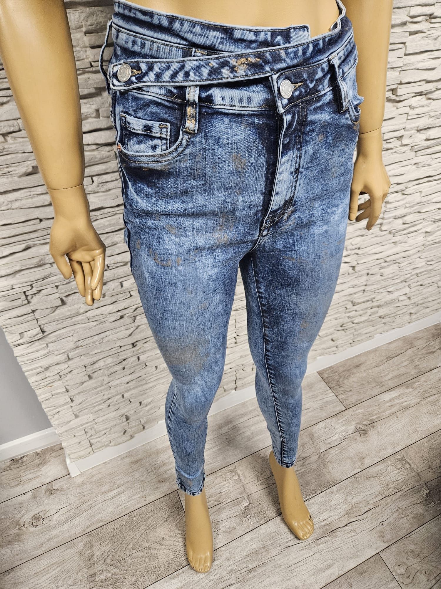 Jeansy z połyskiem Queen Hearts rozm L spodnie jeansowe damskie