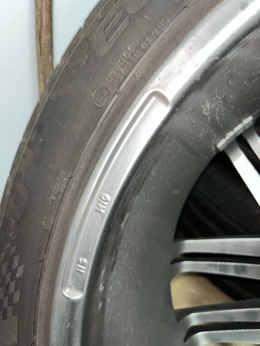 Koła 4 szt. Koła 255/40/20