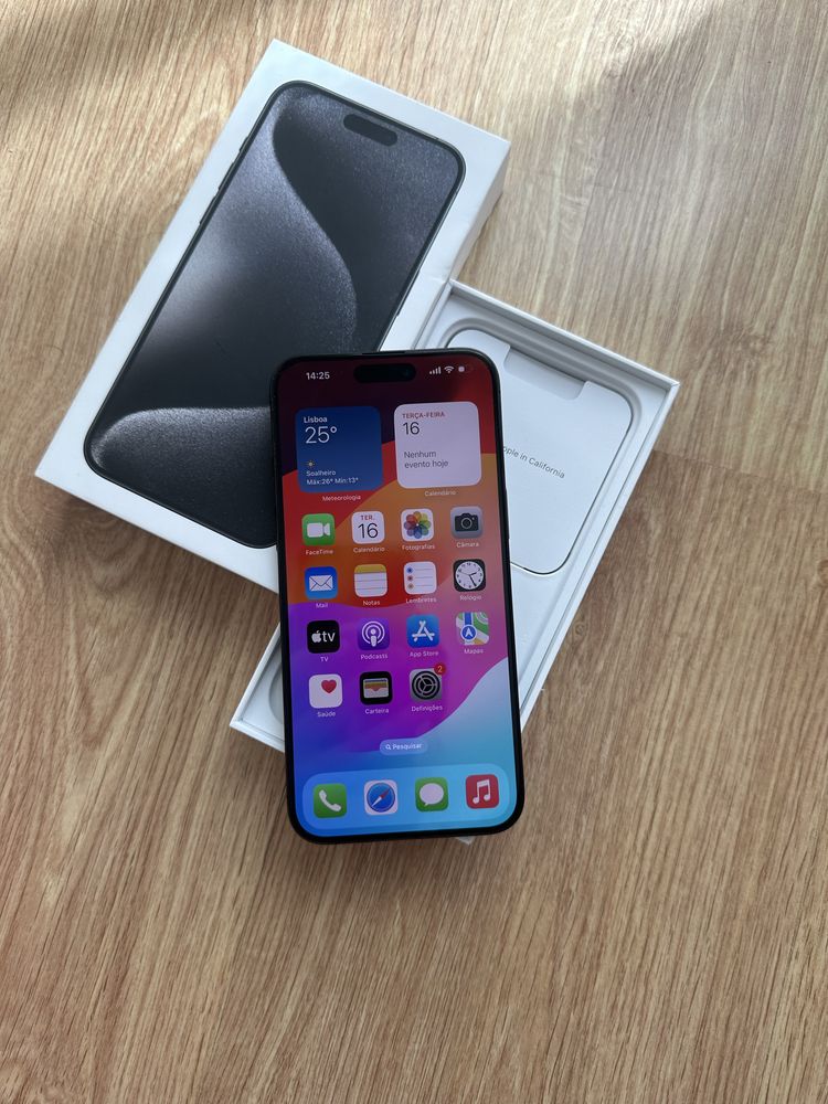 Iphone 15 pro max de 256gb com fatura e garatia (como novo)