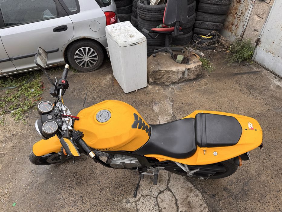 Hyosung gt 125 comet naked V2 kat.B