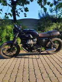 Moto Guzzi V7 Cafe Racer - nowe zdjęcia