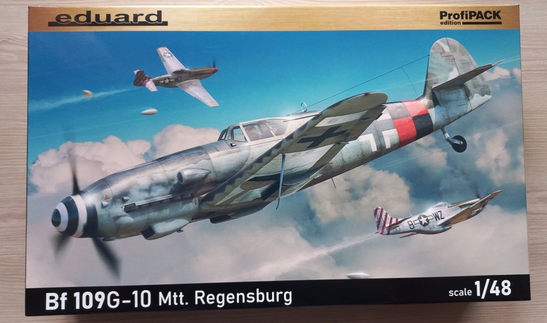 Модель самолета Bf 109G-10, 1/48, Eduard