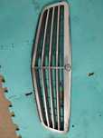 Grelha frontal Mercedes C220