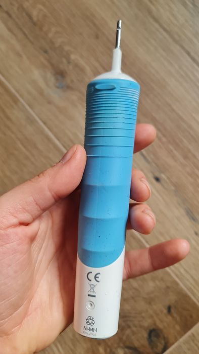 Szczoteczka elektryczna Oral-B Braun