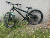 Dartmoor Phantom • Amortyzator powietrzny • Shimano SLX • Dirt/Street