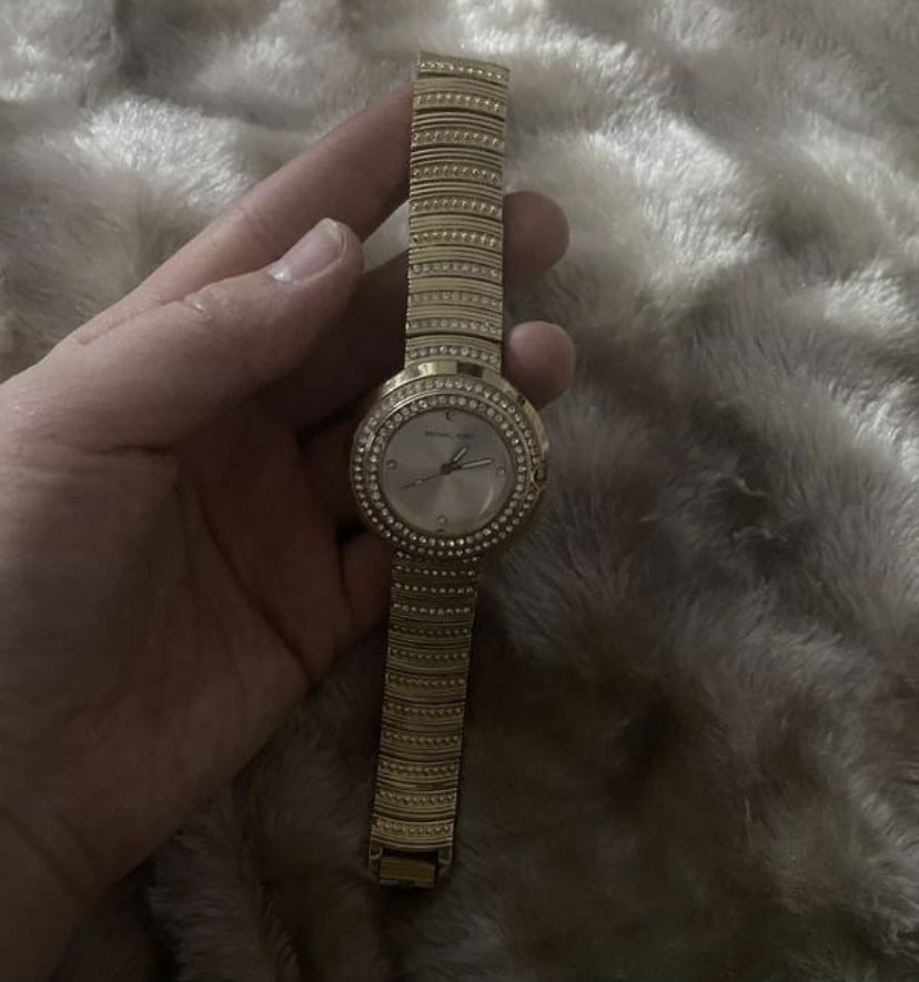 Часы Michael Kors