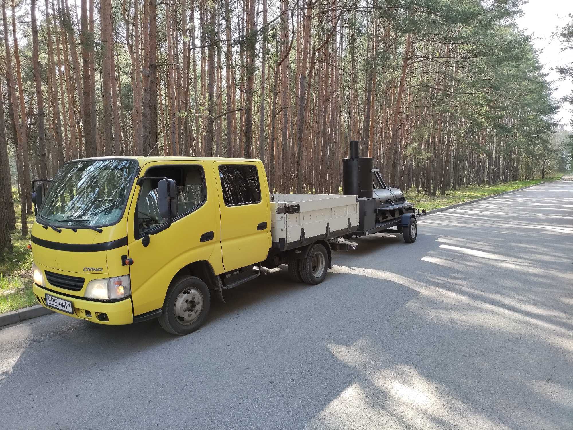 Toyota DYNA dubel kabina "doka" 6 osób 2,5 D4D kat.B