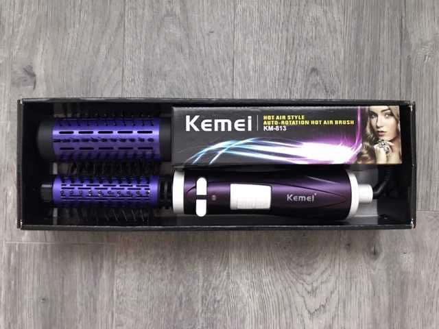 Фен-щетка Kemei KM-813