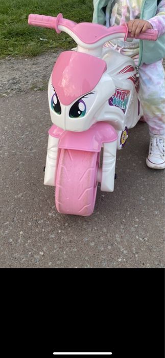 Продаємо велобіг рожевий