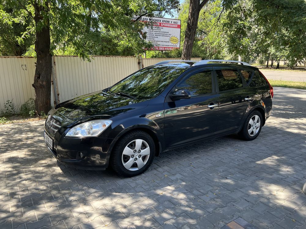 Продам Kia ceed 2008