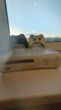 Продам xbox 360.