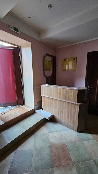 Продається перспективне комерційне приміщення, не діюча сауна, 164м.