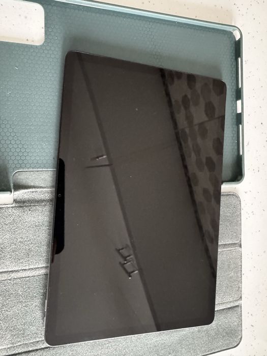 Продам планшет LENOVO  M11 8/128+ Pen