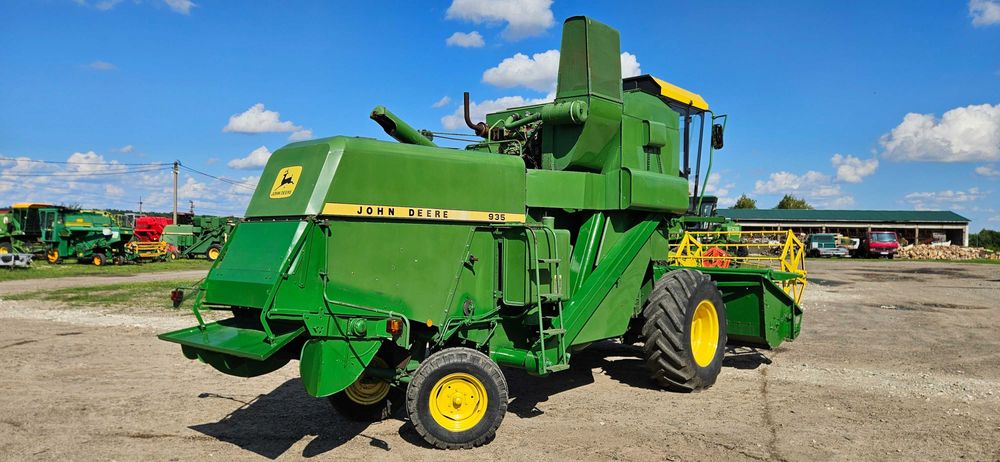 Зернозбиральний  комбайн John Deere 935 3м міні комбайн