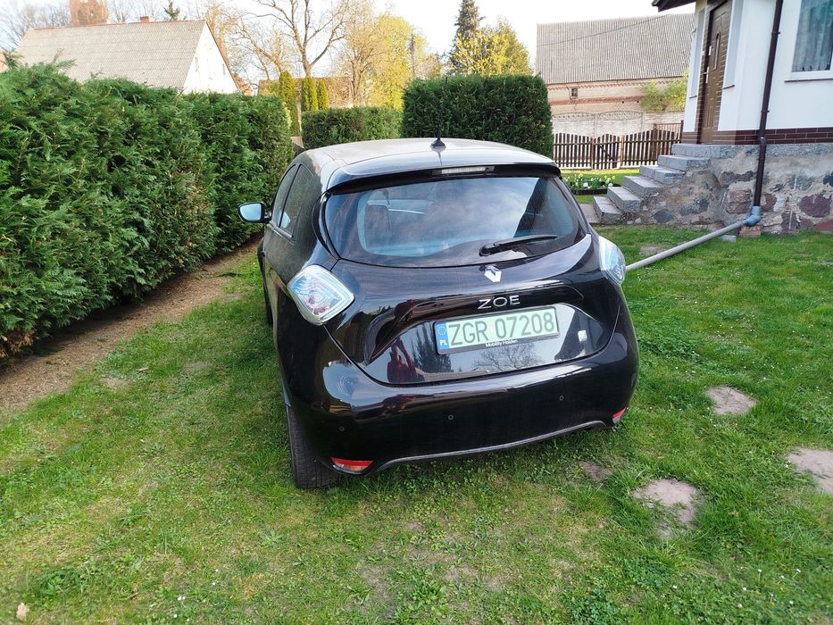 Sprzedam samochód elektryczny renault zoe