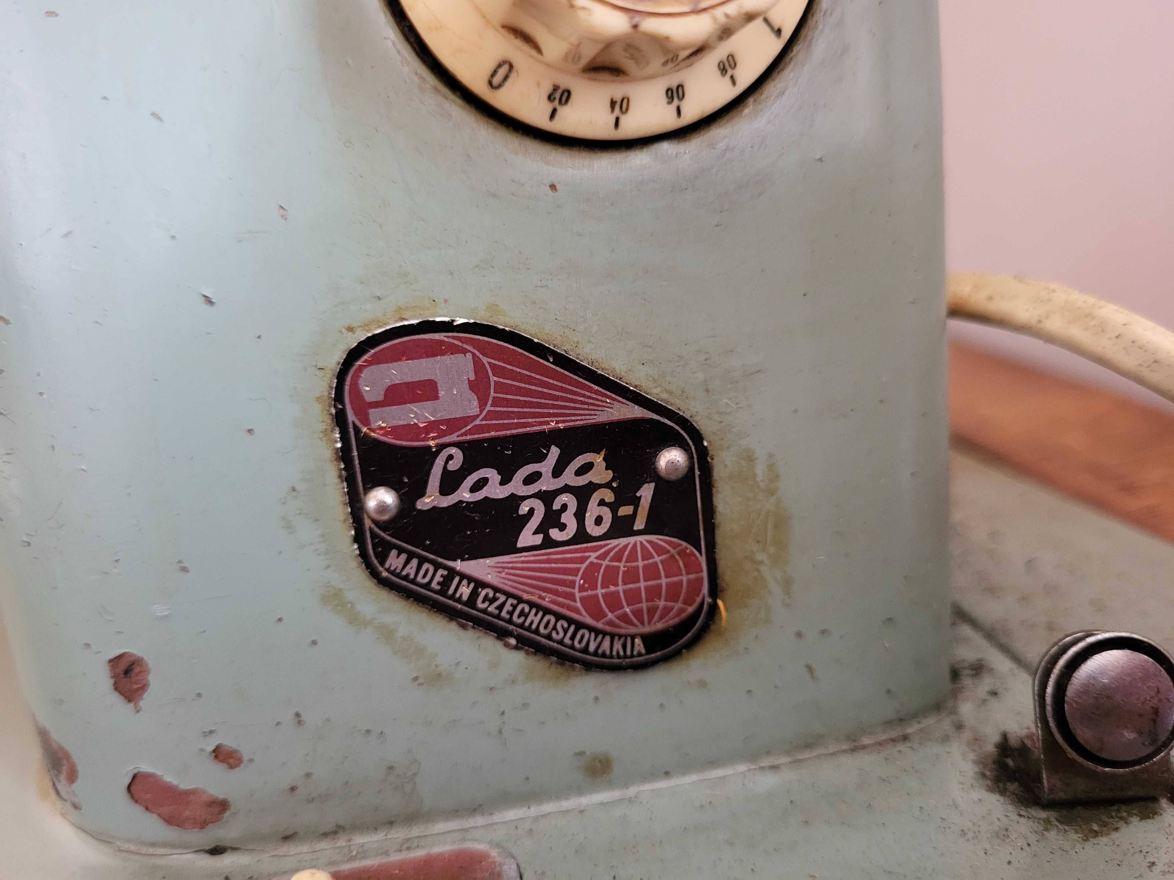 Maszyna do szycia Lada 236-1