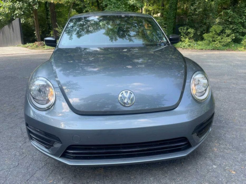 Volkswagen Beetle S      2017