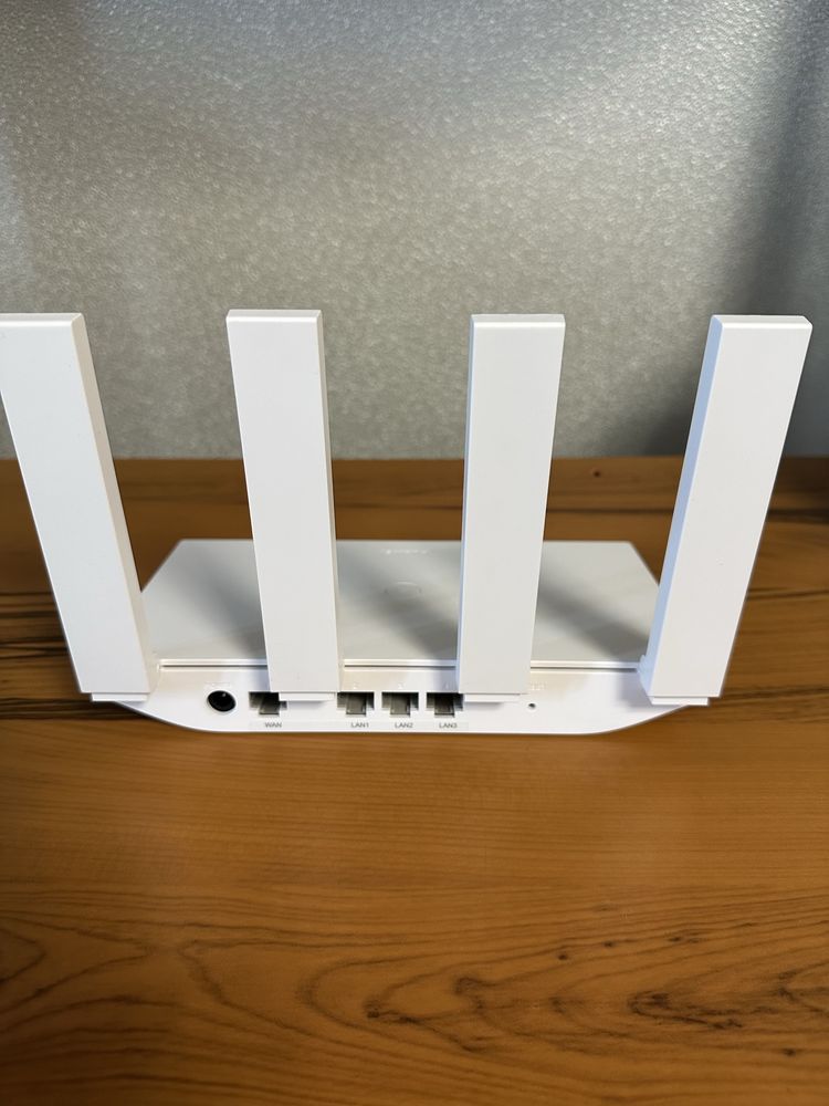 Бездротовий Wi-Fi роутер HUAWEI WS5200 NEW