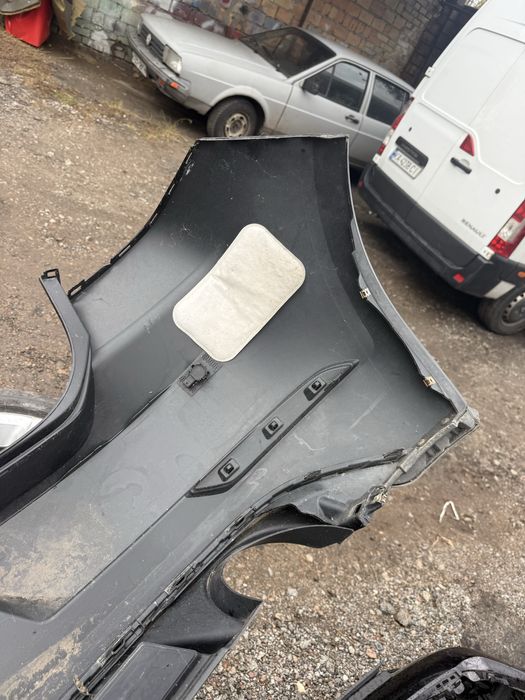 Бампер задній Golf 7 Gti рест