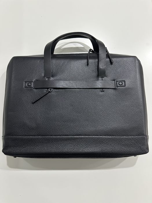 Mala de mão em Pele Genuína Grams(28)