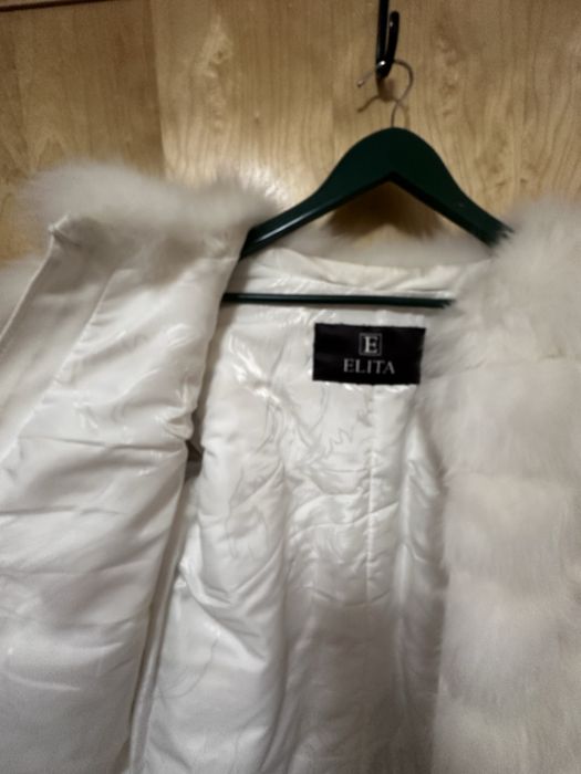 Casaco em pele de coelho verdadeiro